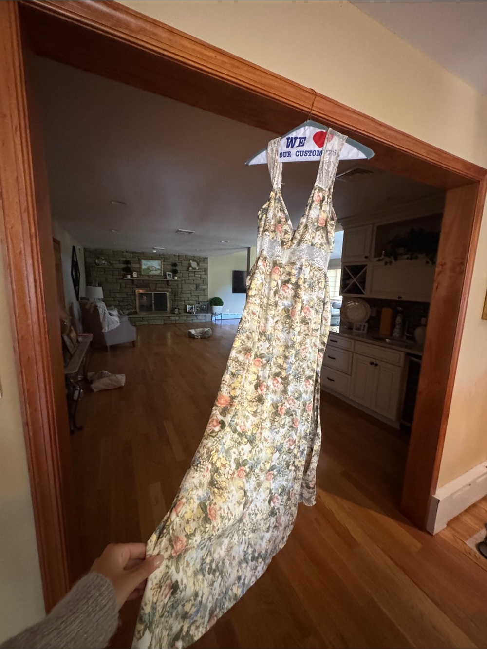 DANIELLE BERNSTEIN Floral Midi Dress in Cream and Pink